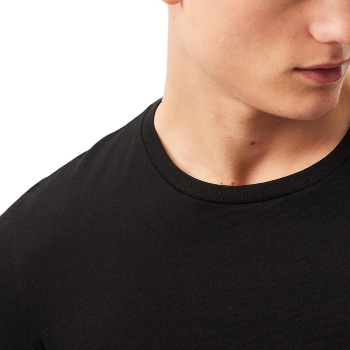 image:imageLacoste Mens 100 Cotton Slim Fit Crew Neck Undershirt 3packBlack