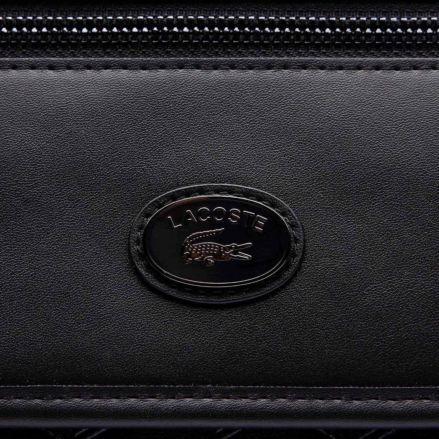 image:imageLacoste Nomogramme Small Flap Close Messenger BagBlack