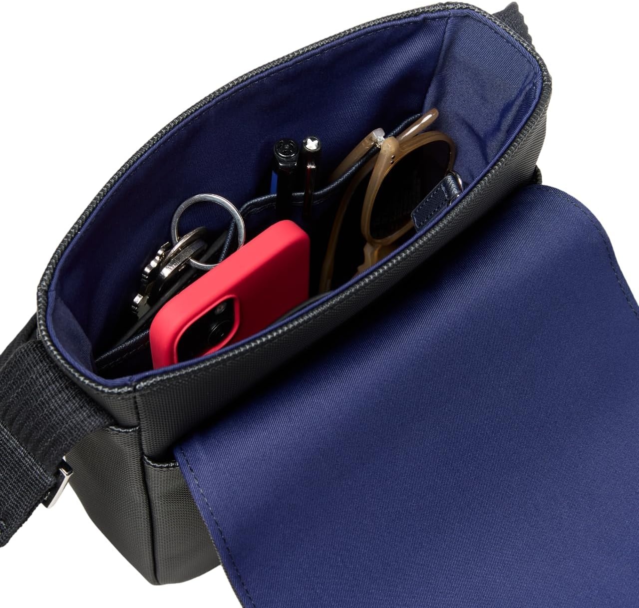 image:imageLacoste Mens Classic Pique Effect Satchel BagBlack